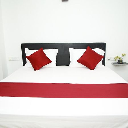 Samee Dream Guest Hotel Midigama East Exterior foto